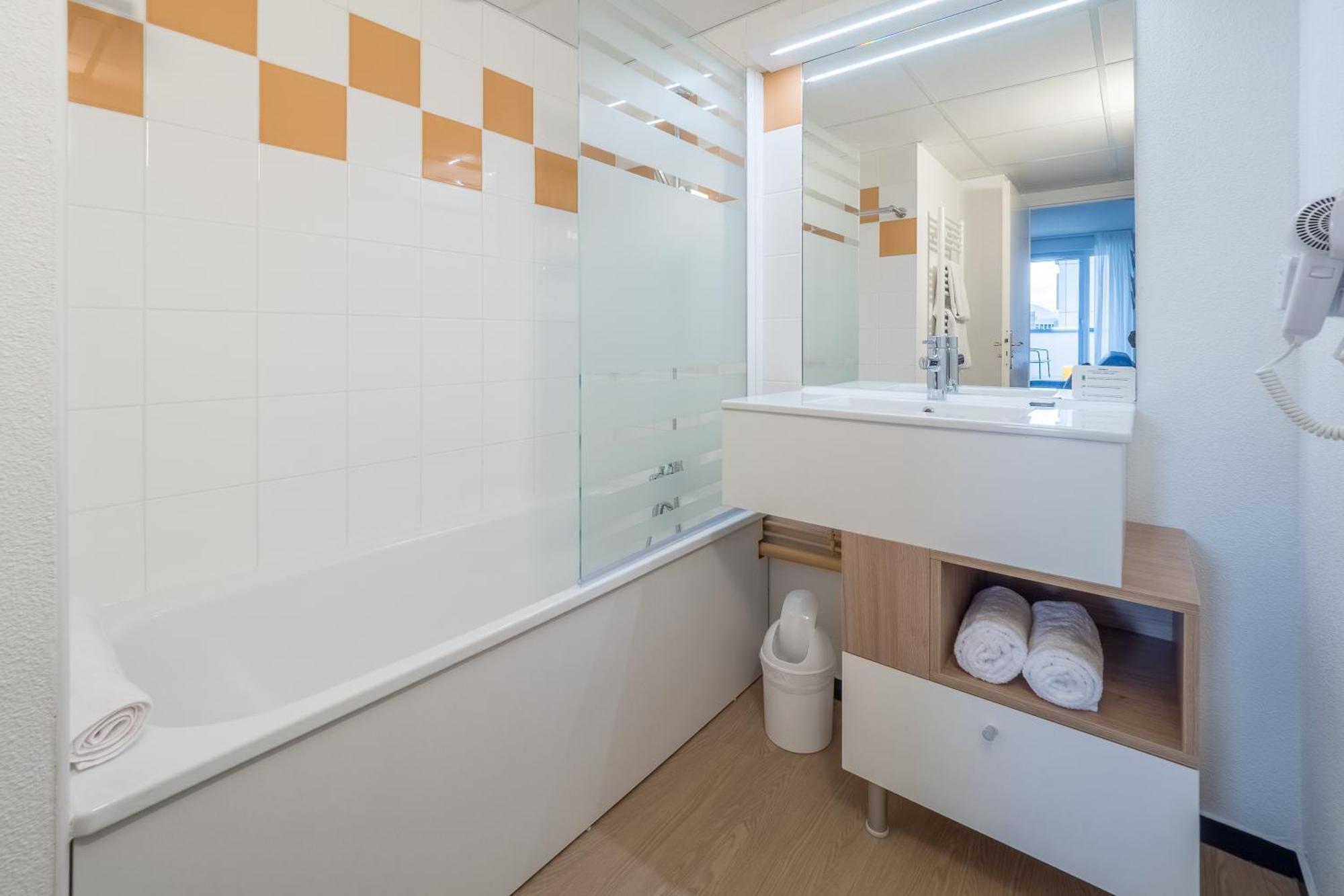 Hostel Le Hueb Grenoble Luaran gambar